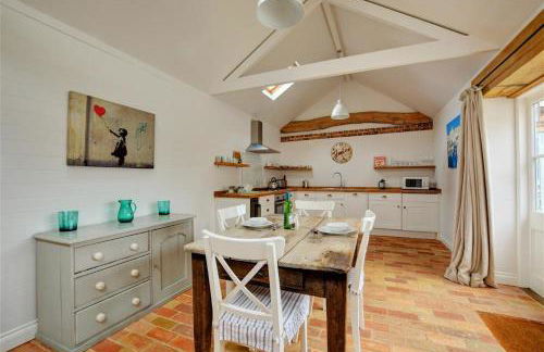 1 Bed in Langham oc-1733 - Photo 2