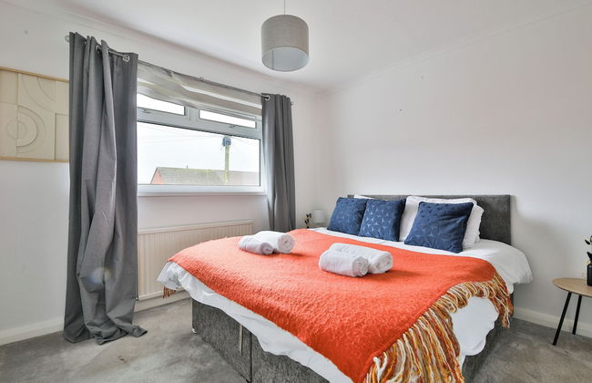 3 Bed House with Private Parking - Foto 13