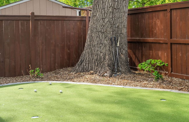 CSU Hideaway King Bd, Backyard Oasis, EV Charger - Foto 34