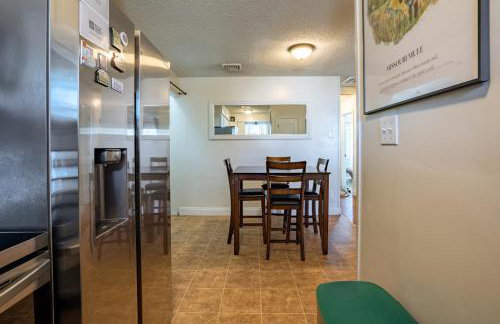 Main Retreat with King Bed in Master and has Garage - Photo 12