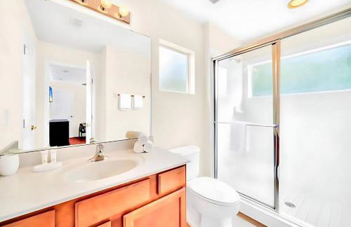 Bella Vida House with Pool and Games - Near Disney! - Foto 33