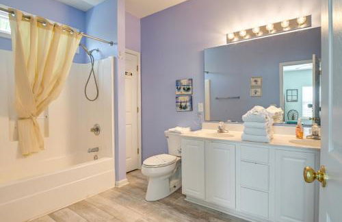 Walk to Ocean and Pier Surfside Beach House with Pool - Foto 13