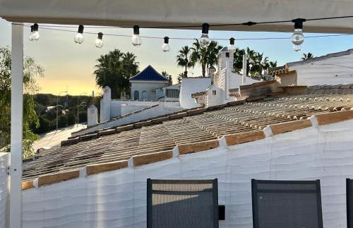 Townhouse med takterrass i Costa Hispania - Foto 3