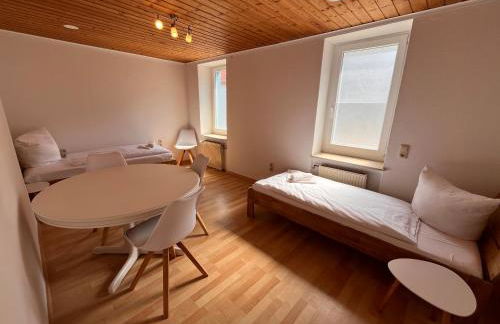 Ferienwohnungen Am Schloss - Monteurzimmer Reuhl - Foto 17