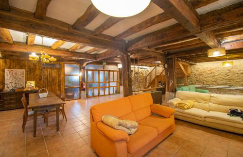 Amplia casa rural ideal para familias y grupos - Foto 7