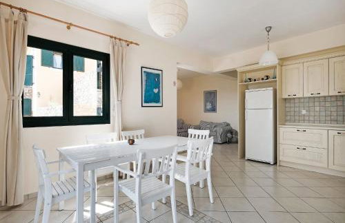 Villa by Kissakas Beach with Stunning Sea Views - Foto 8