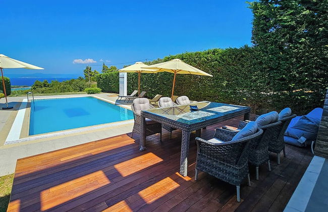 Luxurious 4-bedroom Villa Anya With Private Pool in Kassandra, Halkidiki - Foto 37