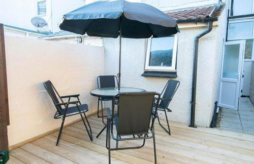 3 bed Modern Home, Vibrant & Stylish, Sleep upto 7 - Foto 38