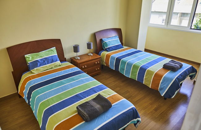 2 Bedroom Apartment Sol de Linda-a-Velha - Foto 2