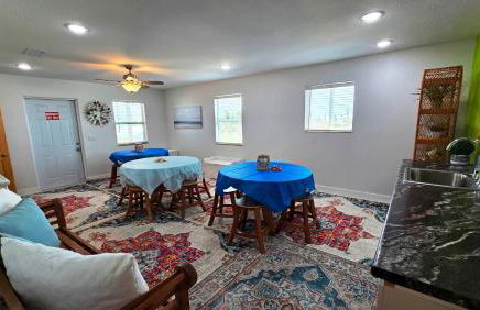 Private Lazy River Pool, 4-bed house, & dock - Foto 26