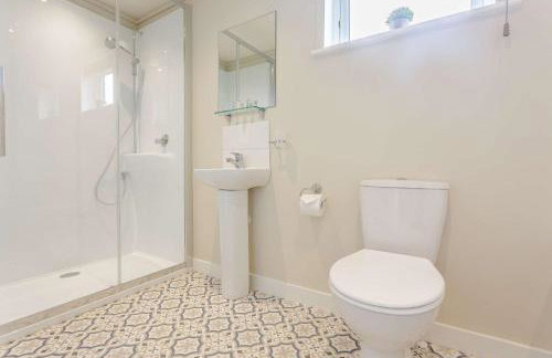 Duet Lodge - Photo 9