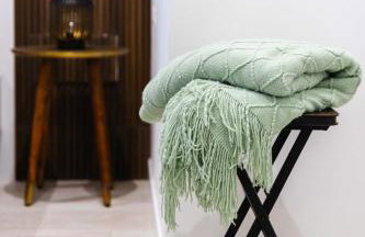 Modern Boutique Apartment - Photo 6