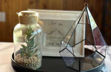 The Carriage House Walk to River Lake In Town - Foto 41