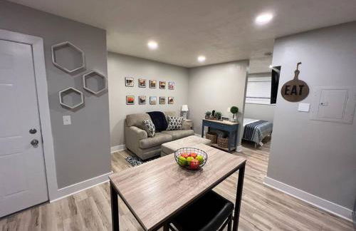 Gold Coast Studio - Photo 2