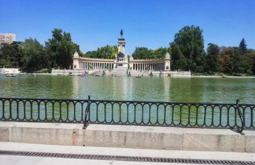 Habitaciones individuales en apartamento - Photo 38