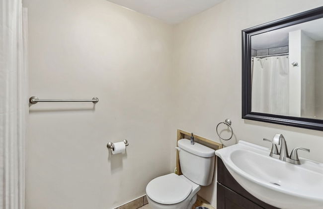 Poconos Chalet Newly Renovated, Great Location 4 Bedroom Home by RedAwning - Foto 21