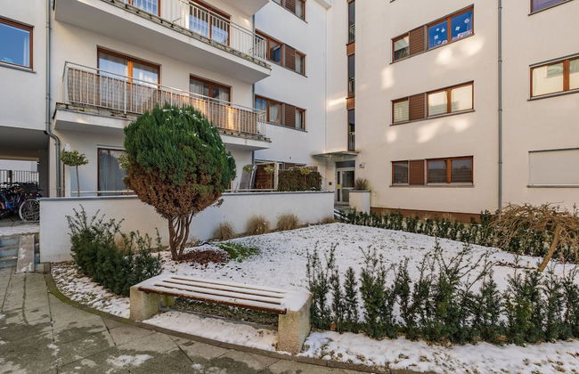 Mysterious Blue Apartment by Renters - Foto 42