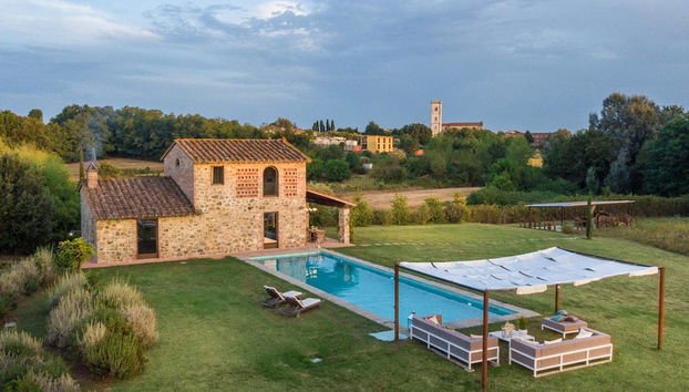 Il Conte, Traditional Tuscany 3 bedrooms Luxury Farmhouse Villa with Private Pool and SPA in Orentano - Foto 2, Habitación