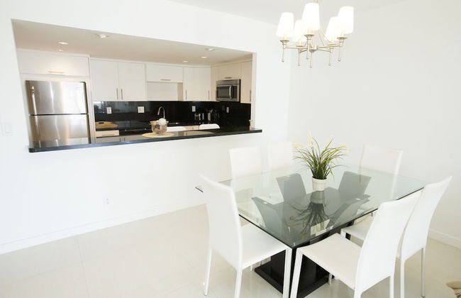 Ocean Reserve Luxury Condos Across from Sunny Isles Beach - Foto 9