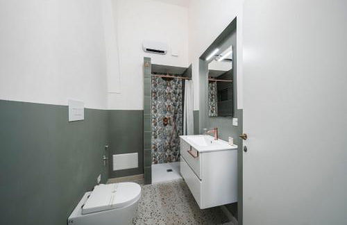 Historic Town Center, Parking Nearby - Foto 12