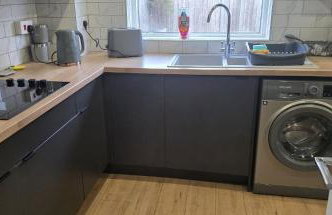 The Glen - Contractor Haven with Fast WiFi & Easy Parking by Hosterooo - Foto 3