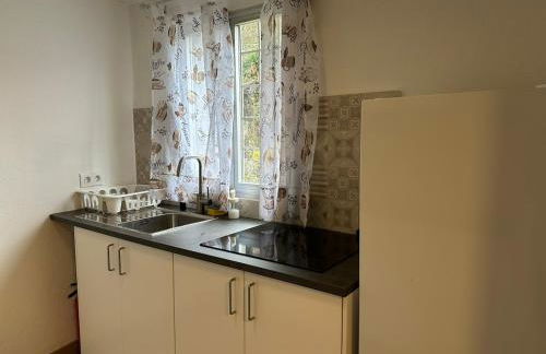 Casa con parra de uva y paz - Foto 19