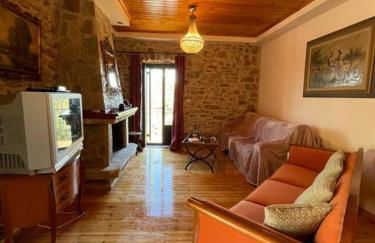 Πέτρινο εξοχικό στο Δάρα - Foto 8