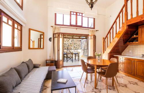 Melina Kyra Panagia - Foto 9