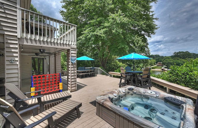 Lakefront w/ Private Dock + Hot Tub Pontoon Rental Butler Bliss by Avantstay - Photo 17