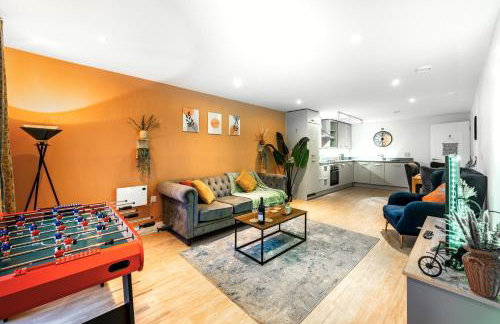Huge Digbeth Apt Sleeps 8 5bed Free Parking. - Foto 1