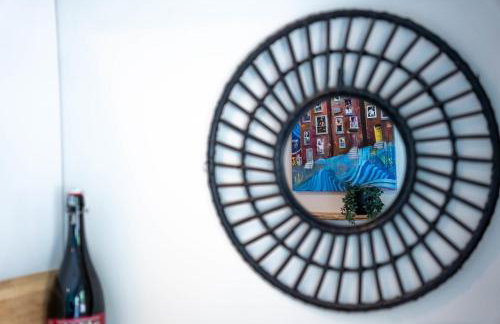 Stylish 3BR w Pool Table & Garage - Foto 26