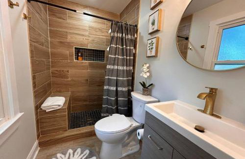 Romes Escape to Modern Luxury Hidden Gem - Photo 68