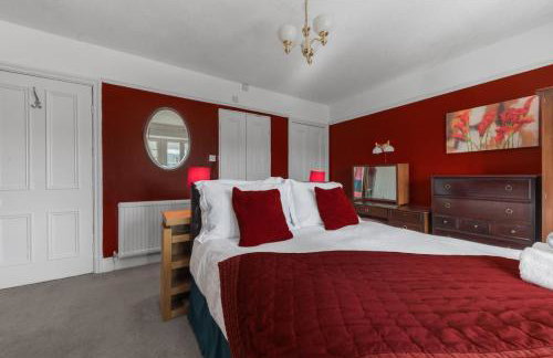 Georgian home with hot tub - Foto 16