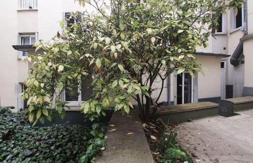 Paris Montmartre, Mairie du 18e - Foto 15