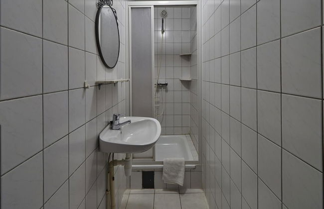 Modern Comfort in a Central Spot - Foto 32