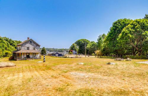 Walk to Pawcatuck River Family-Friendly Home! - Foto 26