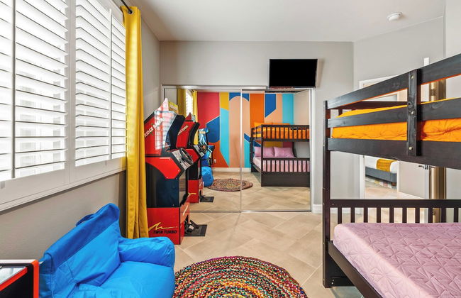 Kaleidoscope by Avantstay Colorful Escape + Pool - Foto 27