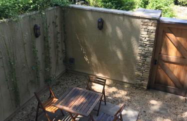 Gatekeepers Lodge, Dyrham Park - Private & Self Contained, deluxe accommodation, 15 mins from Bath - Foto 17