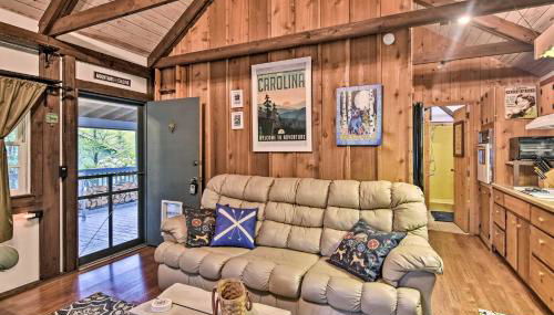 6 Mi to Grandfather Mtn Lake Cottage with Deck - Photo 5