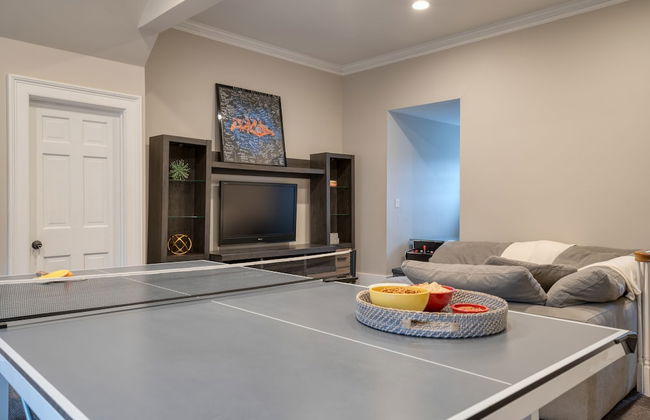 Sunny Pond by Avantstay Secluded Estate w a Private Pond Gym Movie Theater - Foto 47