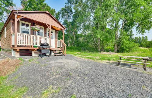 Isle La Motte Cabin about 3 Mi to Lake Champlain! - Photo 1
