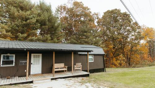 "Lumber Lodge" - Comfy & Woodsy Stay in RRG/Auxier - Foto 2, Other