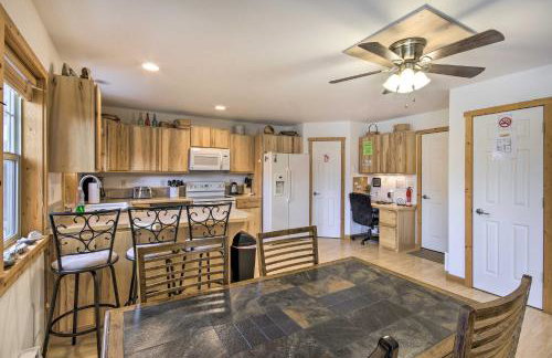 Inviting Townhome 30 Mi to Yellowstone NP! - Foto 7