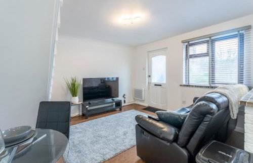 A lovely modern comfortable one bedroom house - Pass the Keys - Foto 6