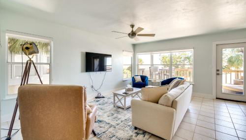 Cedar Key Condo with Balcony and Gulf Views! - Foto 4