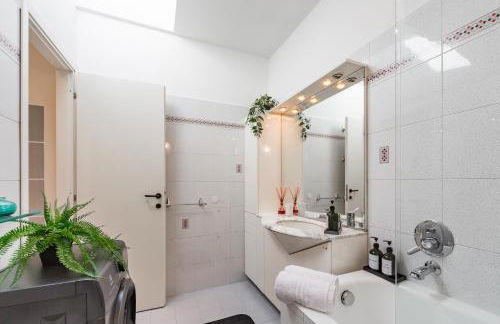 Villetta con balcone - vicino Linate e stazione - Photo 14