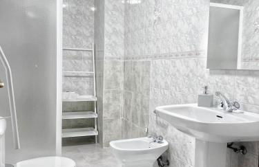 Local Granada Penthouse - Photo 9