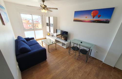 3E, 56m2, Aire Acond, 1 dormit, 4 huéspedes, WIFI GRATIS - Foto 3