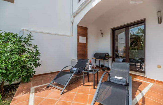 2 Bedrooms - Sleeps 4 - Garden and Pool With View - Photo 32