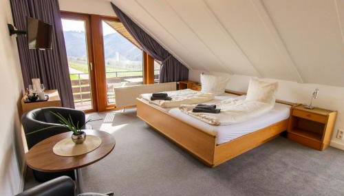 Weingut & Gästehaus Heidhof - Photo 3